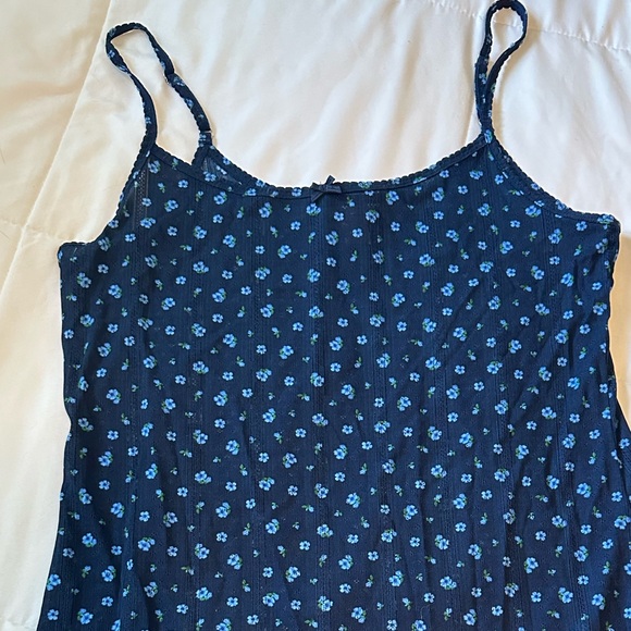 (A14) EUC VS |Light Floral sleep dress - Picture 3 of 6
